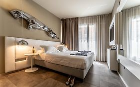Neko Boutique Hotel
